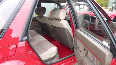 Lot 585 - 1984 MG MONTEGO EFI