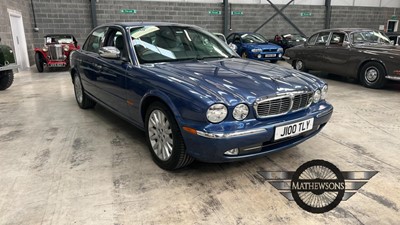 Lot 619 - 2003 JAGUAR XJ8 V8 SE AUTO