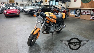 Lot 8 - 2005 DUCATI MONSTER 1000