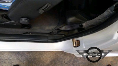 Lot 36 - 1993 VOLVO 480 ES