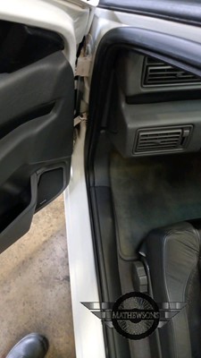 Lot 36 - 1993 VOLVO 480 ES