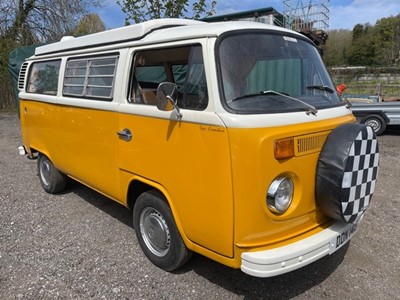 Lot 263 - 1977 VOLKSWAGEN MOTOR CARAVAN T2 BAY DEVON