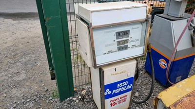 Lot 3 - ESSO FORECOURT PETROL PUMP