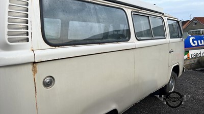 Lot 14 - 1974 VOLKSWAGEN CAMPER T2