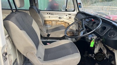 Lot 14 - 1974 VOLKSWAGEN CAMPER T2