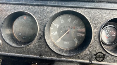 Lot 14 - 1974 VOLKSWAGEN CAMPER T2