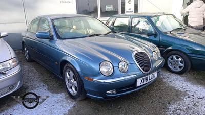 Lot 44 - 2000 JAGUAR S-TYPE V6 SE AUTO