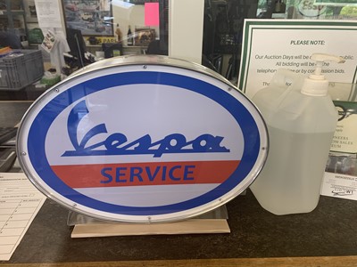 Lot 346 - VESPA LIGHT UP SIGN
