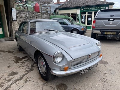 Lot 368 - 1968 MG C GT