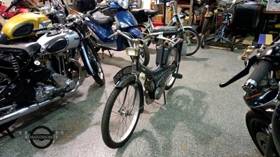 Lot 560 - 1966 MOBYLETTE MOPED
