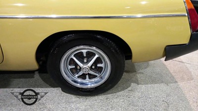 Lot 20 - 1976 MG B