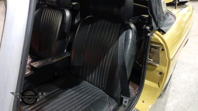 Lot 20 - 1976 MG B