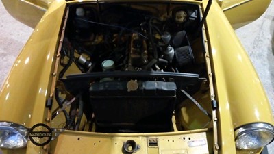 Lot 20 - 1976 MG B