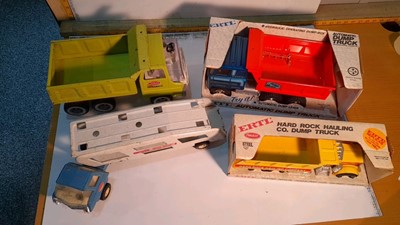 Lot 125 - 2 X BOXED ERTE TRUCKS PLUS 2 X TONKA TRUCKS