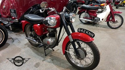 Lot 68 - 1961 BSA B40 350