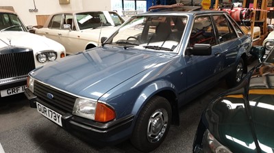 Lot 410 - 1982 FORD ESCORT GHIA 1.3