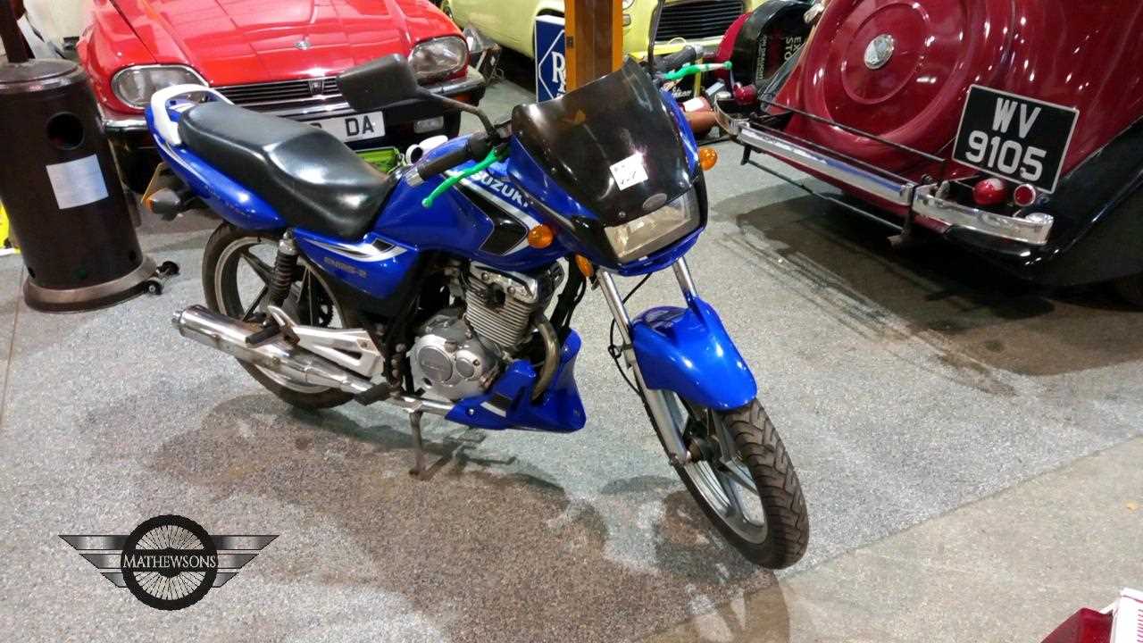 Lot 188 - 2005 SUZUKI EN 125