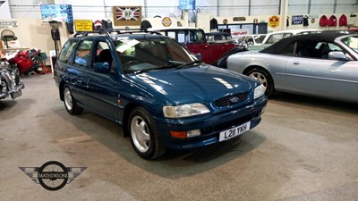 Lot 240 - 1994 FORD ESCORT SI