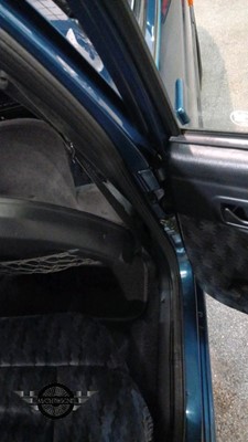 Lot 240 - 1994 FORD ESCORT SI