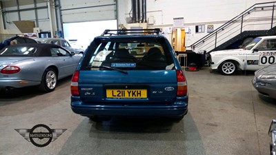 Lot 240 - 1994 FORD ESCORT SI