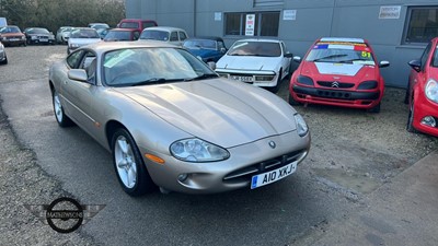 Lot 458 - 1996 JAGUAR XK8 COUPE AUTO