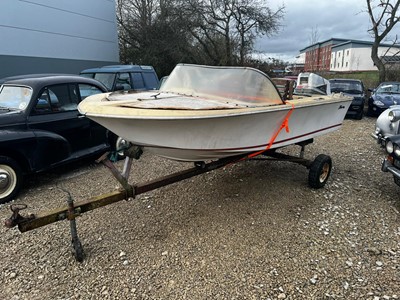 Lot 234 - BROOM SPEED BOAT