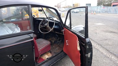 Lot 6 - 1955 MORRIS MINOR 1000