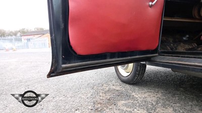 Lot 6 - 1955 MORRIS MINOR 1000