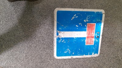 Lot 235 - NO THROUGH ROAD ALUMINIUM SIGN