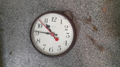 Lot 25 - SMITHS ELECTRIC CLOCK